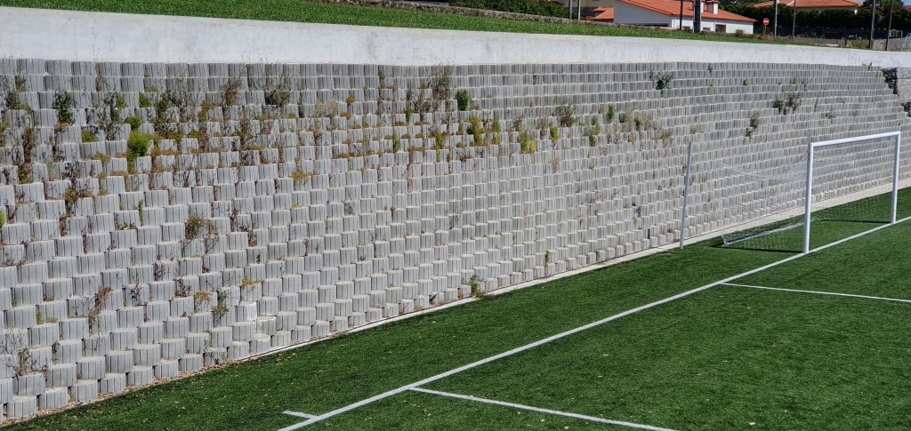 Floreiras Cinza