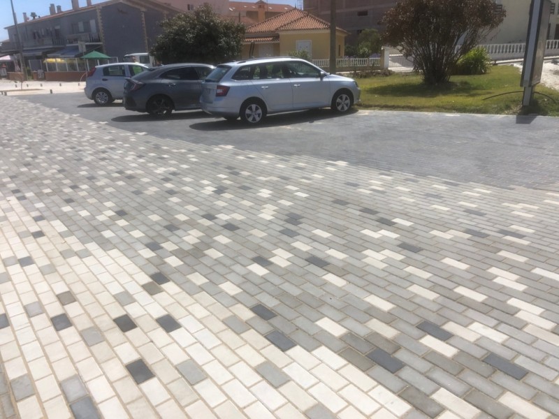 Pavimento Holanda: Cor Cinza/Preto/Branco Sujo/Amarelo