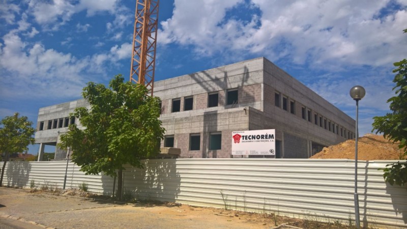 Alvenarias: Isoargila