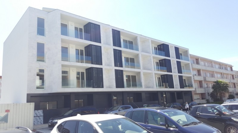 Edifício de Habitação e Comércio - Póvoa Varzim