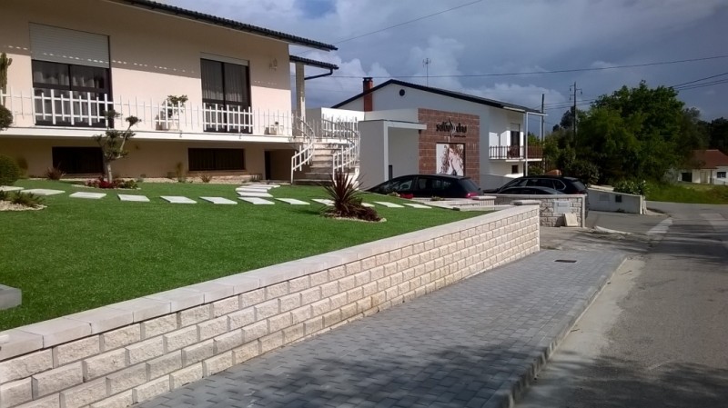Murante cor: Branco Sujo | Cobremurante cor: Branco Sujo