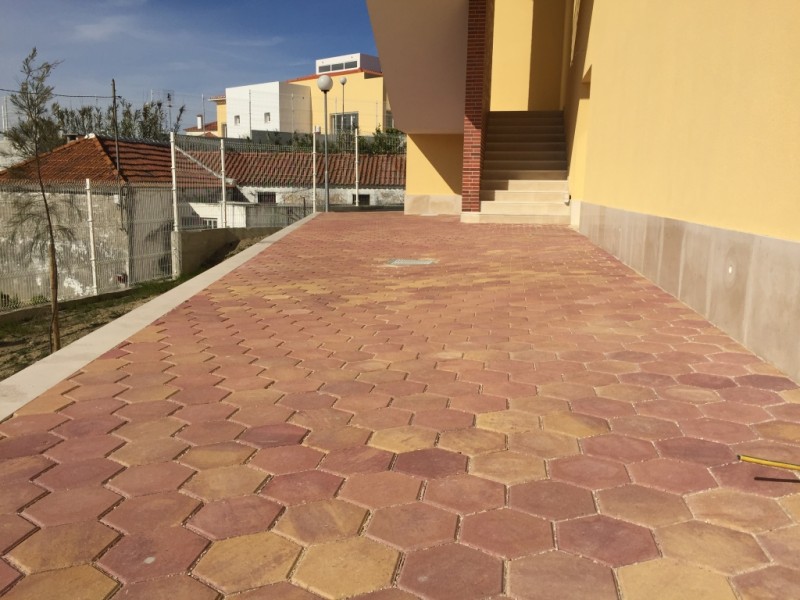 Pavimento Hexagonal cor: Mesclado Outono 2