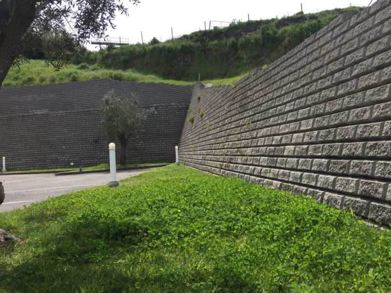 Jardimuro; Cor Cinzento