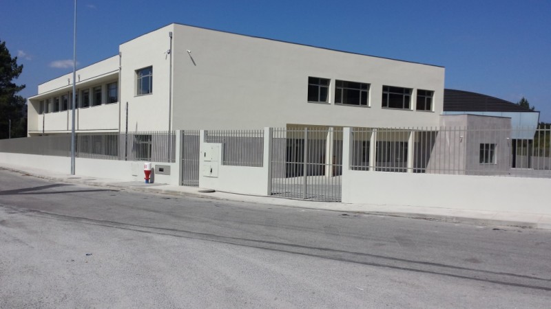 Exterior: Bloco TérmicoProEtics / Interior: Bloco Isoargila