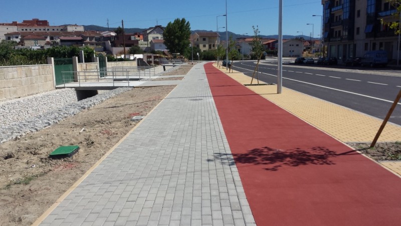 Pavimento Holanda cor Cinza e Amarelo + Lancil