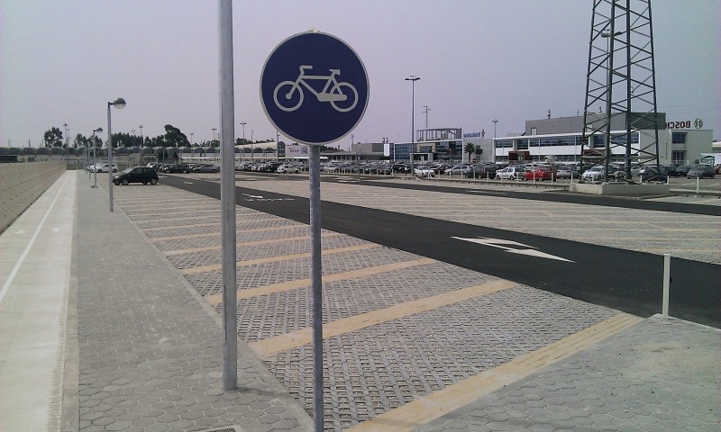 Grelha cor: Cinza