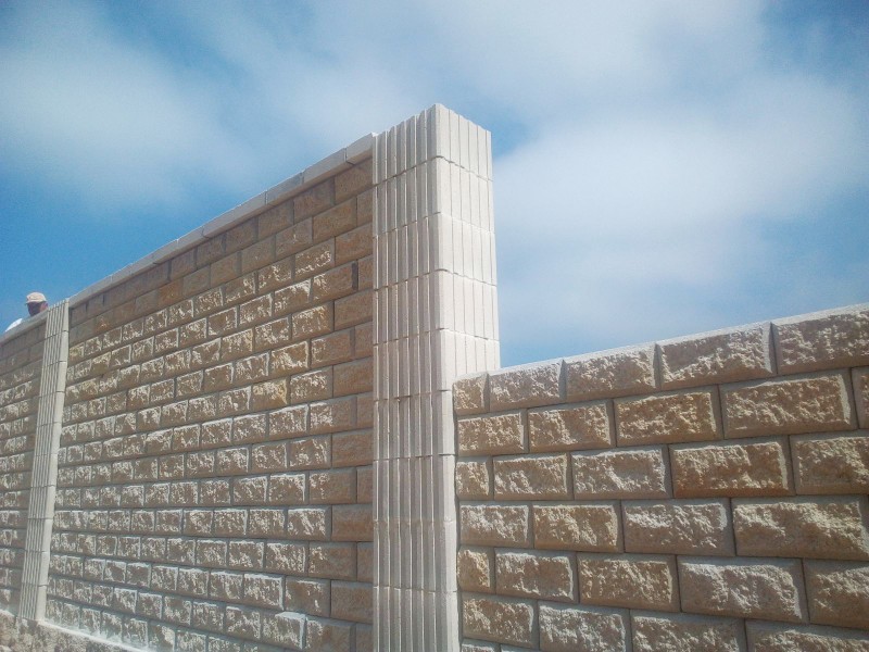 Pilar de Muro | GardenBloco | Cobremuro